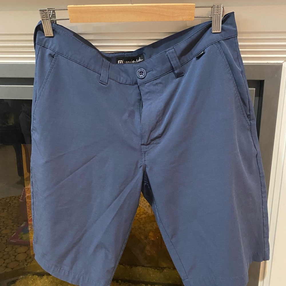 Travis Mathew Blue Flat Front Shorts Relaxed Fit